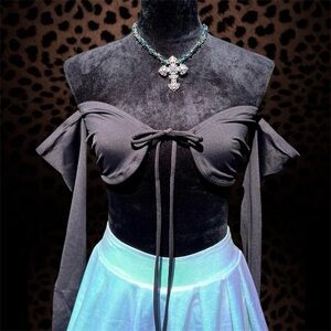 NWT y2k style designer Skims Signature swim long sleeve top in Onyx